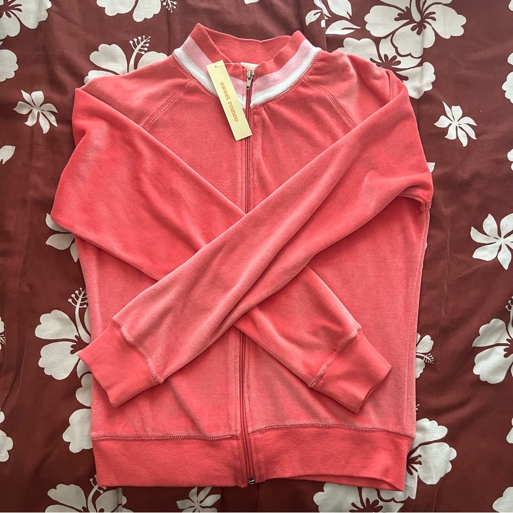 sweet romeo velvet pink ringer jacket size large new with tag